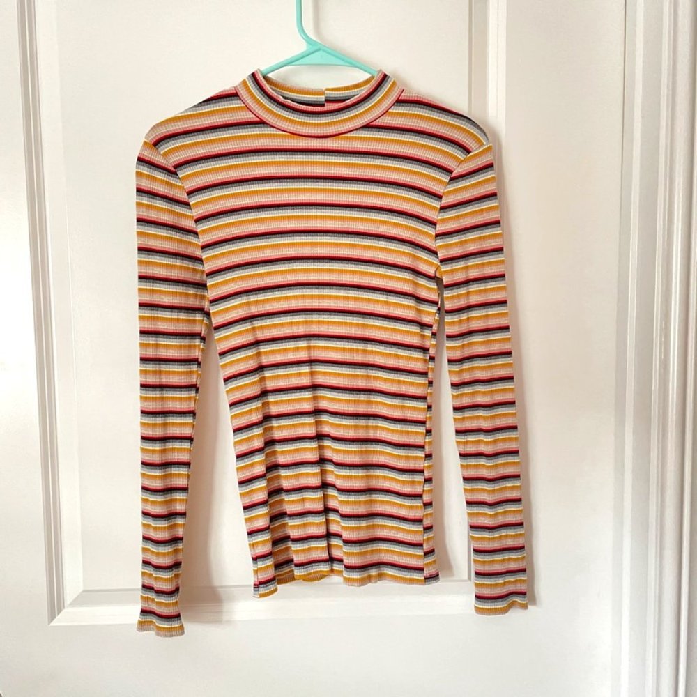 Yellow chair Striped Long Sleeve Turtleneck sz S